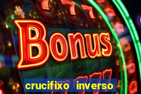 crucifixo inverso com halteres